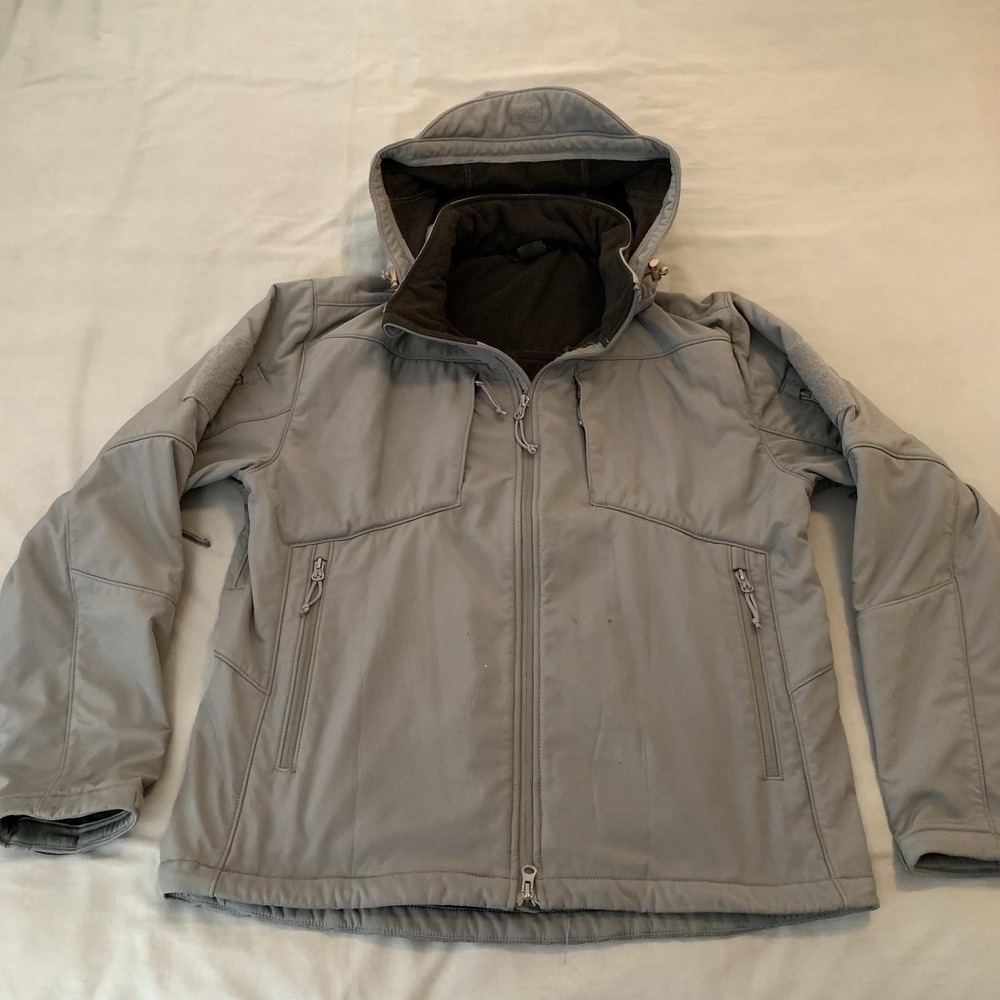 CQR Jacket Mens Large Gray Softshell‎ Hooded Full Zip Lined Pockets Outdoor